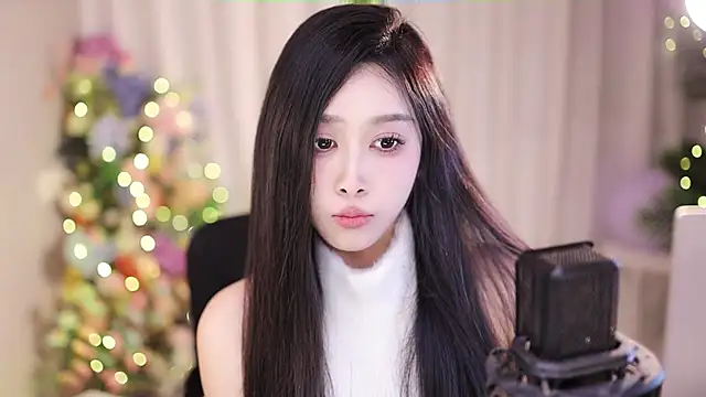 Snapshot of SleepArtist chatting on 02.01.25 SleepArtist online show from 02.01.25