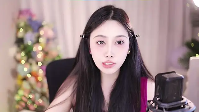 Snapshot of SleepArtist chatting on 02.10.25 SleepArtist online show from 02.10.25