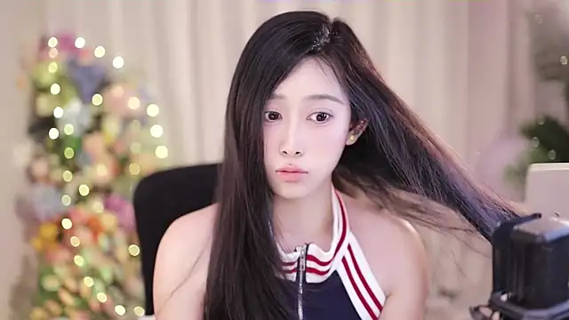 Snapshot of SleepArtist chatting on 02.19.25 SleepArtist online show from 02.19.25