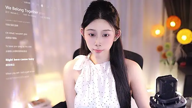 Snapshot of SleepArtist chatting on 03.19.25 SleepArtist online show from 03.19.25