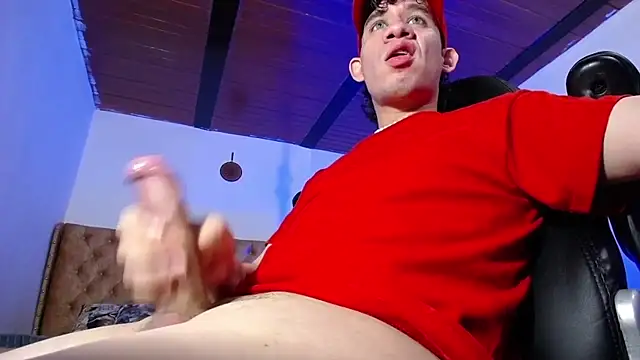 cute eidenx online show from 02.19.26