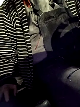 Snapshot of Sarpe84 chatting on 12.07.24 Sarpe84 online show from 12.07.24