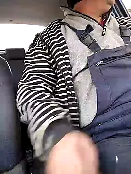 Snapshot of Sarpe84 chatting on 01.18.25 Sarpe84 online show from 01.18.25