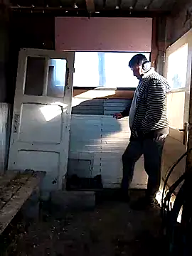 Snapshot of Sarpe84 chatting on 01.19.25 Sarpe84 online show from 01.19.25