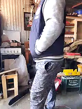 Snapshot of Sarpe84 chatting on 02.23.25 Sarpe84 online show from 02.23.25