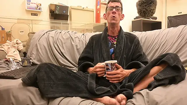 joeiandola online show from 04.18.26