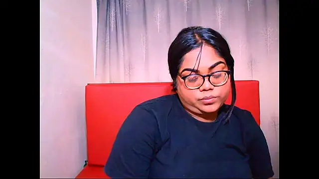 Snapshot of Indian_Lola00 chatting on 09.16.25 Indian Lola00 online show from 09.16.25