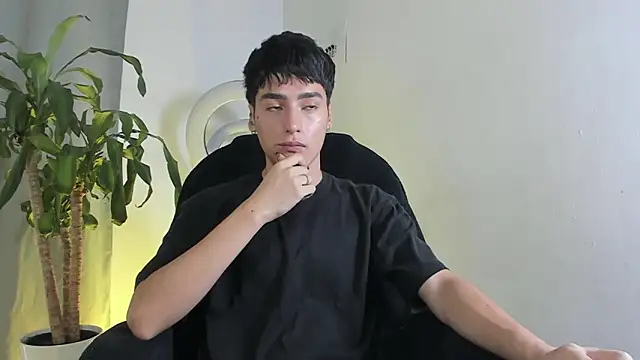 sebas rose online show from 12.17.25