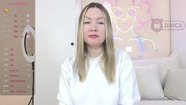 ElleCherry online show from 01.16.25