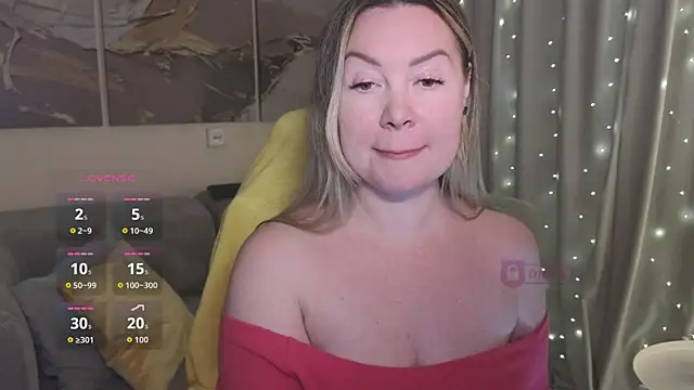 ElleCherry online show from 09.26.25