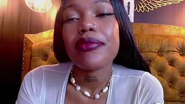 Snapshot of CrystalBrooke3x chatting on 02.26.25 CrystalBrooke3x online show from 02.26.25