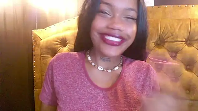 Snapshot of CrystalBrooke3x chatting on 03.13.25 CrystalBrooke3x online show from 03.13.25