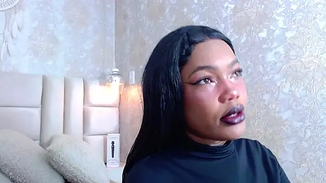 Snapshot of CrystalBrooke3x chatting on 09.16.25 CrystalBrooke3x online show from 09.16.25