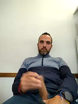 leon3875 online show from 03.05.25