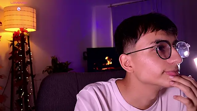 Mr evan1 online show from 03.02.25