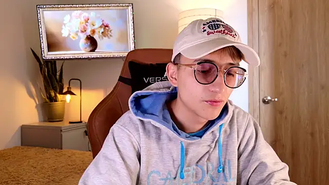 Mr evan1 online show from 11.12.25