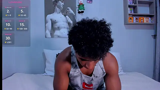 Snapshot of MagnusKing_ chatting on 11.26.25 MagnusKing online show from 11.26.25