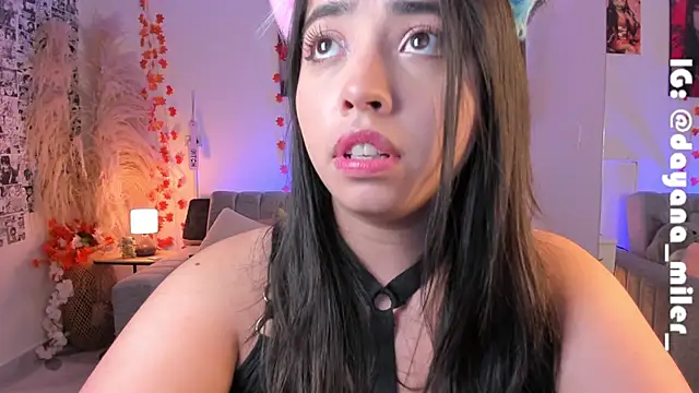 Snapshot of _dayana_miler chatting on 01.03.25 dayana miler online show from 01.03.25