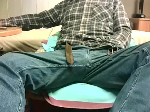 Giulio35 Pika online show from 01.18.26