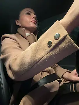 KimKelly13 online show from 02.14.26