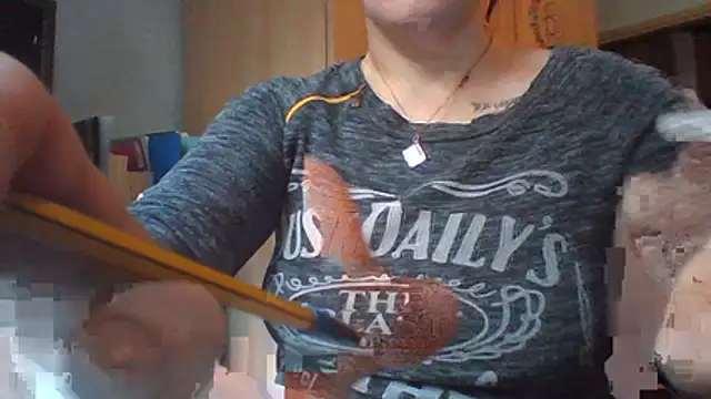 LadyMinnie online show from 04.28.26