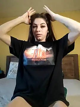 Snapshot of AntoniaHottie chatting on 02.01.26 AntoniaHottie online show from 02.01.26