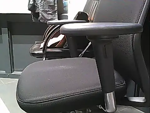 081547 online show from 02.27.25