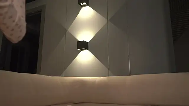 -Snowwwy- online show from 03.20.25