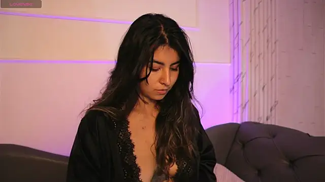 Snapshot of ShelleyMorell chatting on 01.25.25 ShelleyMorell online show from 01.25.25