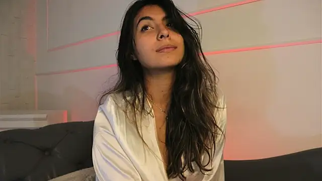 Snapshot of ShelleyMorell chatting on 01.28.25 ShelleyMorell online show from 01.28.25