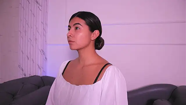 Snapshot of ShelleyMorell chatting on 10.07.25 ShelleyMorell online show from 10.07.25