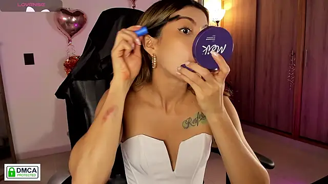 Lilabril online show from 04.13.26