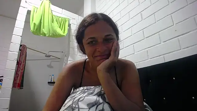 GiveLove1 online show from 03.13.25