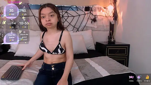 CharlotteMuller online show from 10.10.25