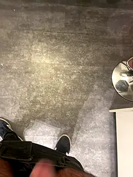 Edosxxl online show from 10.08.25