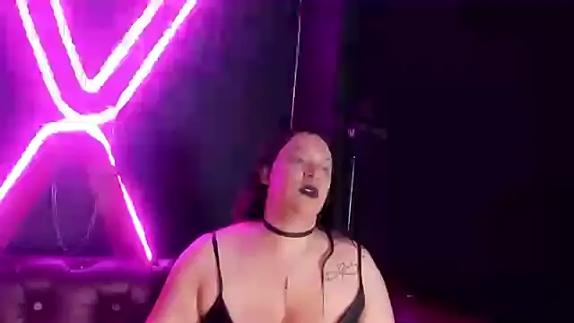 Snapshot of Biiancacox chatting on 02.27.25 Biiancacox online show from 02.27.25