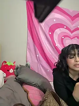 ThickerThanYoBitch online show from 03.07.25