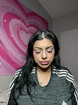 ThickerThanYoBitch online show from 02.21.26