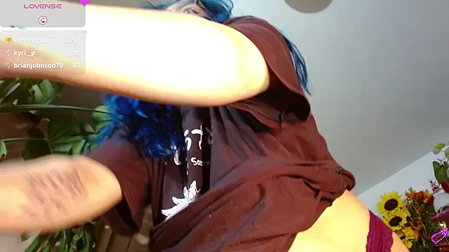 Evethereal online show from 12.17.24