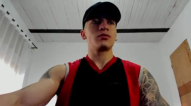 Snapshot of aquiles_51 chatting on 12.02.24 aquiles 51 online show from 12.02.24