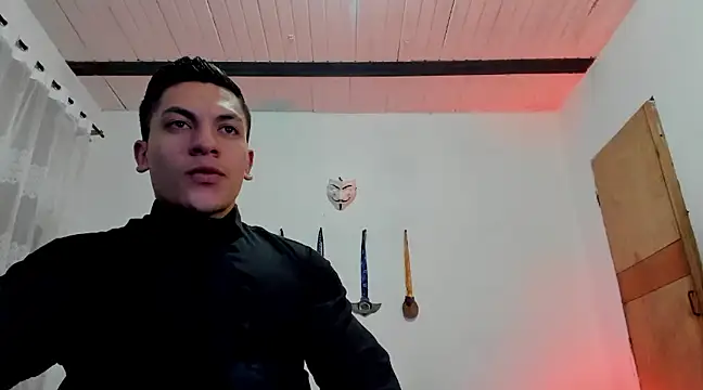 Snapshot of aquiles_51 chatting on 03.14.25 aquiles 51 online show from 03.14.25