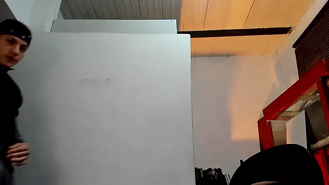 Snapshot of aquiles_51 chatting on 10.10.25 aquiles 51 online show from 10.10.25