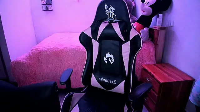 rayza mature 154 online show from 04.12.26