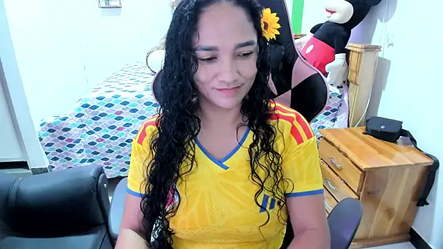Snapshot of rayza_mature_154 chatting on 06.07.26 rayza mature 154 online show from 06.07.26