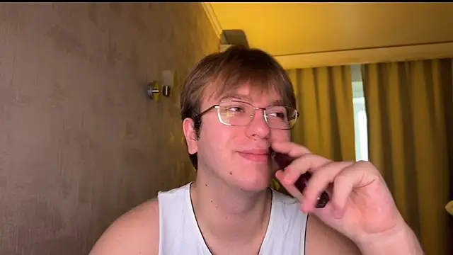 kiopiggy online show from 11.12.25