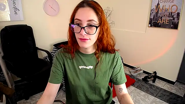 IsaBaileys  online show from 03.11.25