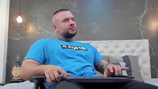 BruceDallas online show from 01.16.25