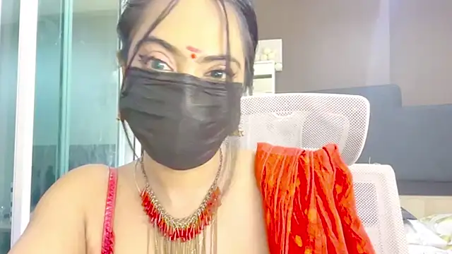 Snapshot of Monalisadon018 chatting on 11.27.25 Monalisadon018 online show from 11.27.25