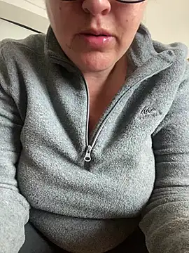 Snapshot of MorbidaMonica01 chatting on 02.16.26 MorbidaMonica01 online show from 02.16.26