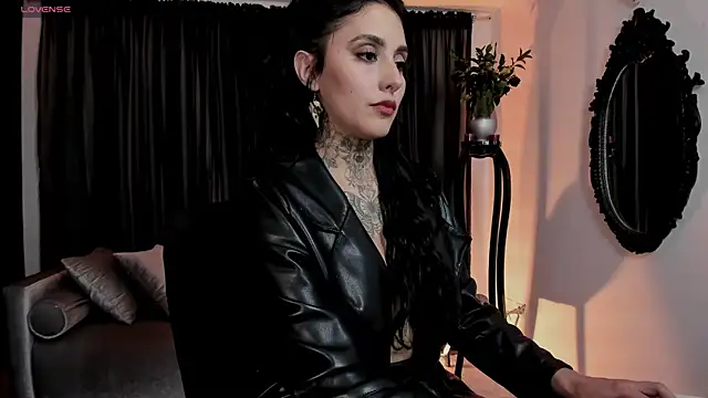 Snapshot of nasty_aliice1 chatting on 03.04.25 nasty aliice1 online show from 03.04.25